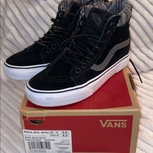 Sk8-HI MTE Vans